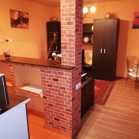 Cantacuzino Central Location Апартаменти